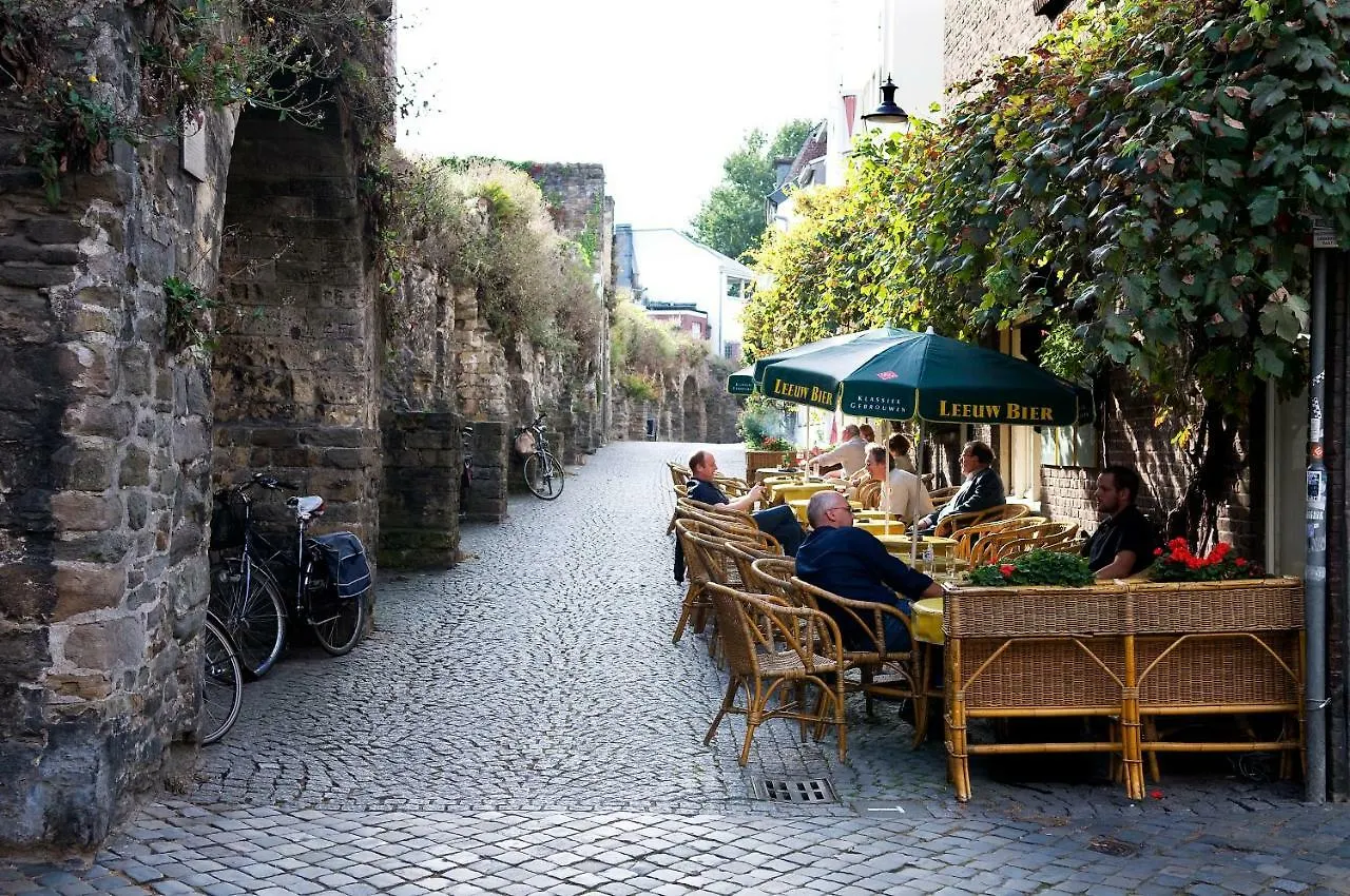 Boatlodge Antigua Maastricht 0*,  Niederlande